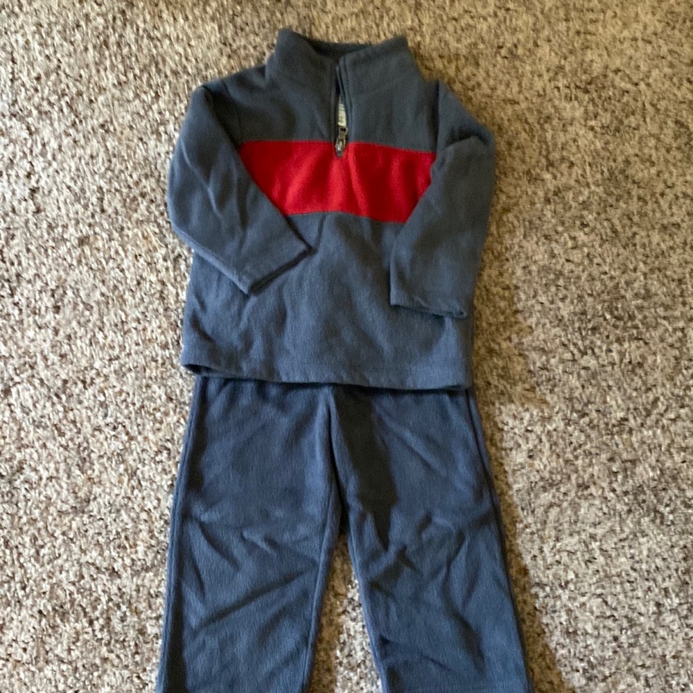 The Children’s Place gray with red striped fleece outfit